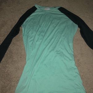 Long sleeve LulaRoe top